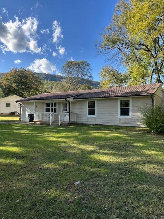 102 Danny Drive, Jasper, TN 37347