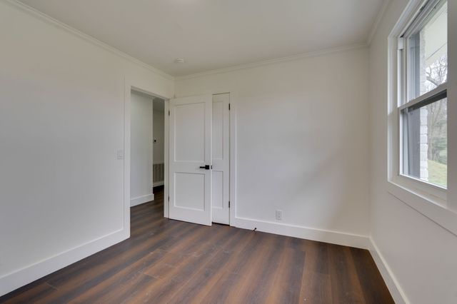 6612 Fox Hollow Rd, Nashville, TN 37205