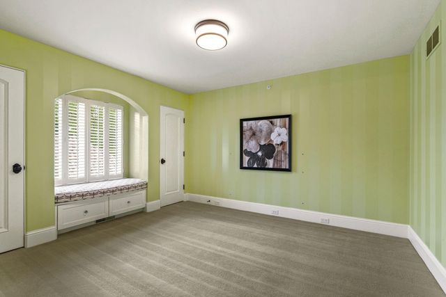 1660 Carriage Path, Golden Valley, MN 55422