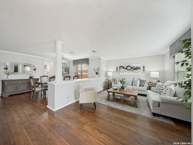 7709 Avery Rd, Live Oak, TX 78233