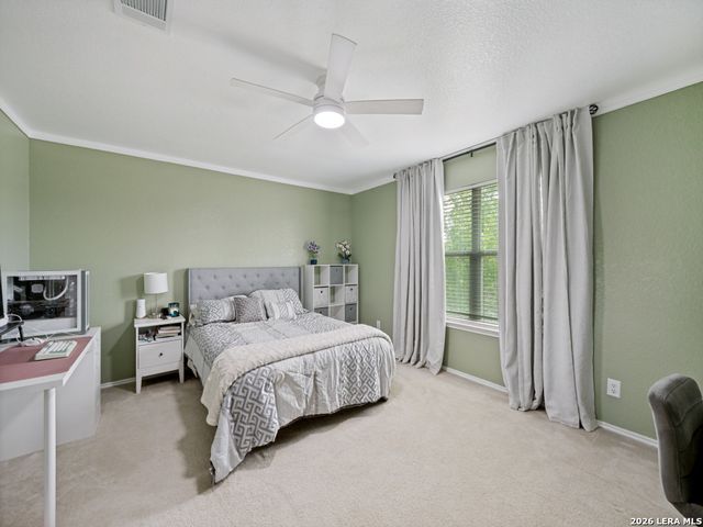 7709 Avery Rd, Live Oak, TX 78233