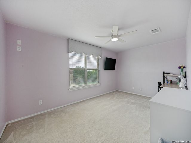 7709 Avery Rd, Live Oak, TX 78233