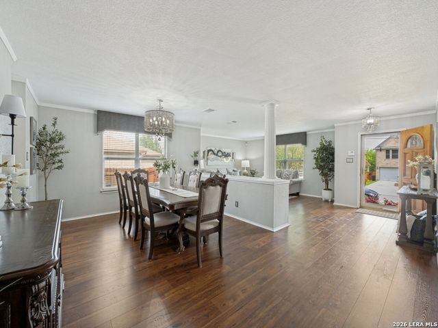 7709 Avery Rd, Live Oak, TX 78233