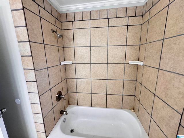 1113 LITTLE JOHN LANE, Birmingham, AL 35235