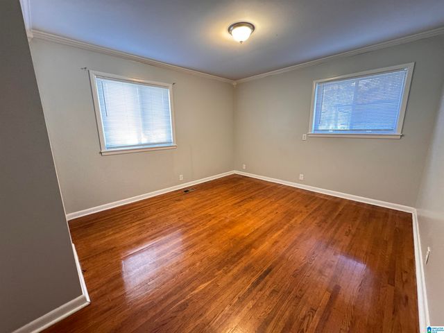 1113 LITTLE JOHN LANE, Birmingham, AL 35235