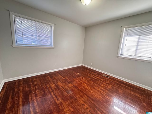 1113 LITTLE JOHN LANE, Birmingham, AL 35235