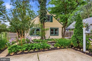 610 W MARKET ST, West Chester, PA 19382