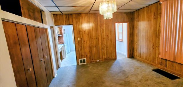 344 W 13th Ave, Homestead, PA 15120