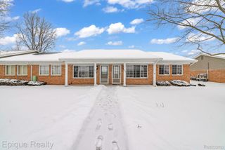1034 Normandy Terrace Drive, Flint Charter Township, MI 48532