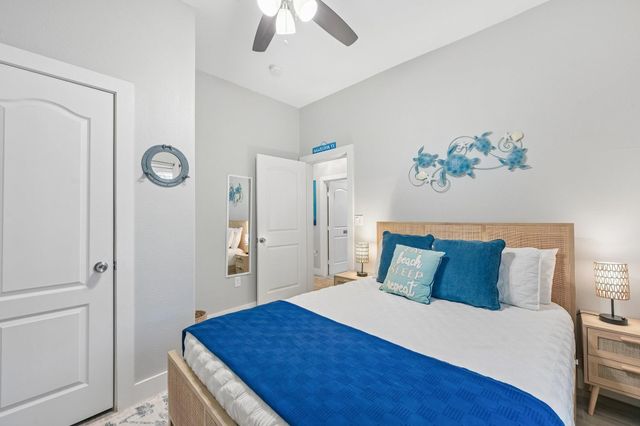 1022 Avenue L, Galveston, TX 77550
