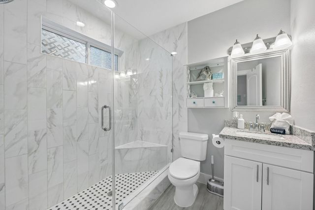 1022 Avenue L, Galveston, TX 77550
