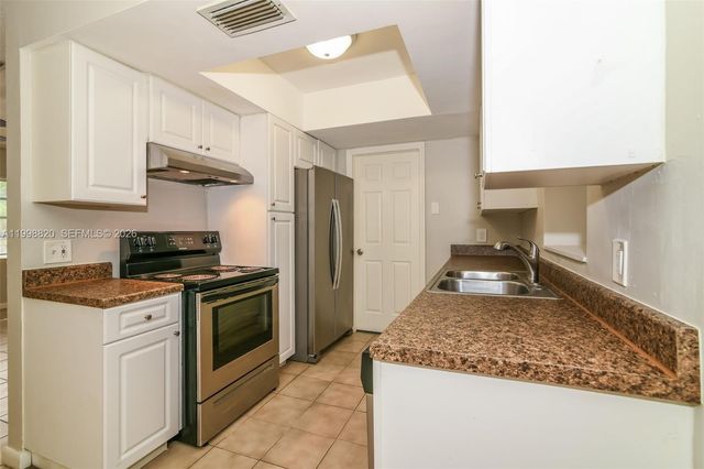 161 NE 20th St, Pompano Beach, FL 33060