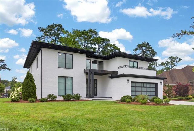 1316 Lambeth LN, Virginia Beach, VA 23455