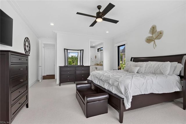 1316 Lambeth LN, Virginia Beach, VA 23455