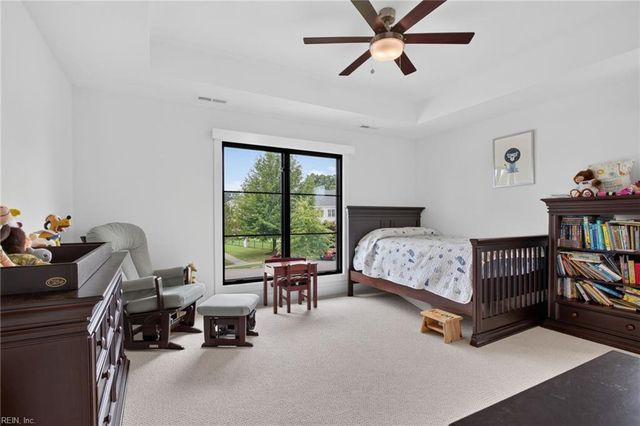 1316 Lambeth LN, Virginia Beach, VA 23455