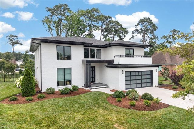 1316 Lambeth LN, Virginia Beach, VA 23455