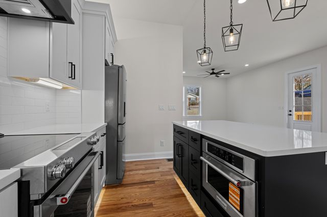 2314 18th Ave, N, Nashville, TN 37208