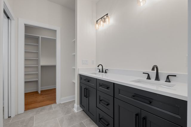 2314 18th Ave, N, Nashville, TN 37208