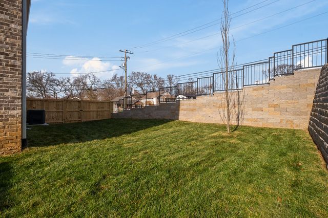 2314 18th Ave, N, Nashville, TN 37208