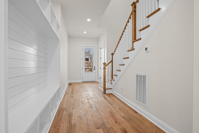 2314 18th Ave, N, Nashville, TN 37208