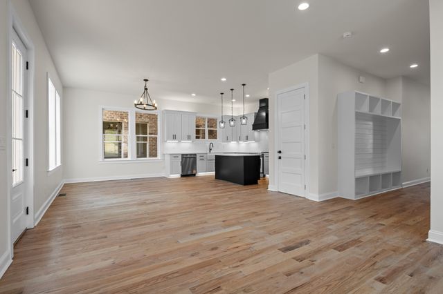 2314 18th Ave, N, Nashville, TN 37208