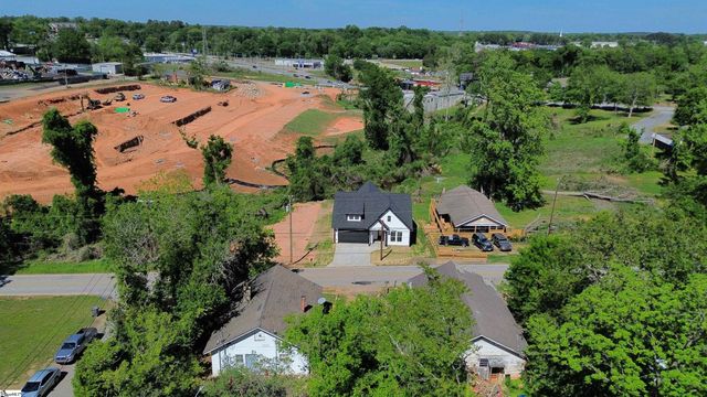 193 W Wood Street, Spartanburg, SC 29303