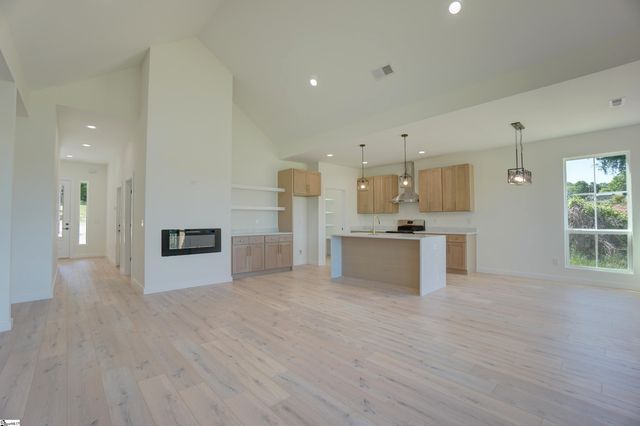 193 W Wood Street, Spartanburg, SC 29303