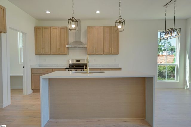 193 W Wood Street, Spartanburg, SC 29303