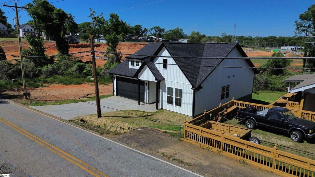 193 W Wood Street, Spartanburg, SC 29303