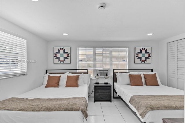 6445 SW 22nd Ct, Miramar, FL 33023