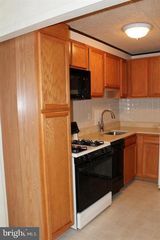 10201 GROSVENOR PL #1007, Rockville, MD 20852