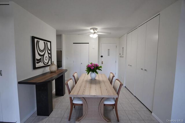 118-17 Union Turnpike 2E, Forest Hills, NY 11375