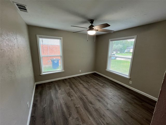 10608 Cayuga Drive, Dallas, TX 75228