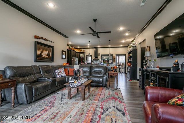 17950 N OLD NUMBER 7, Sturgeon, MO 65284