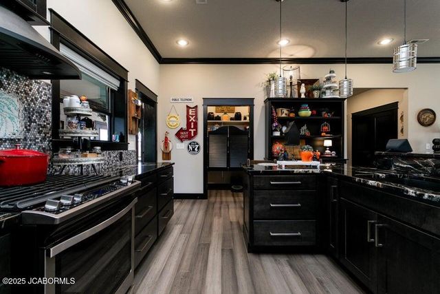 17950 N OLD NUMBER 7, Sturgeon, MO 65284