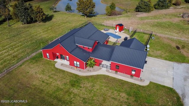 17950 N OLD NUMBER 7, Sturgeon, MO 65284