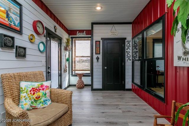 17950 N OLD NUMBER 7, Sturgeon, MO 65284