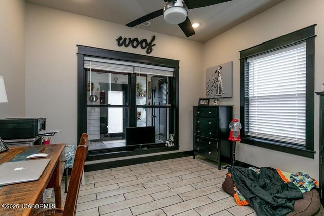 17950 N OLD NUMBER 7, Sturgeon, MO 65284