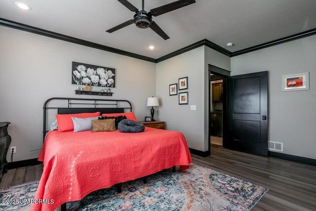 17950 N OLD NUMBER 7, Sturgeon, MO 65284