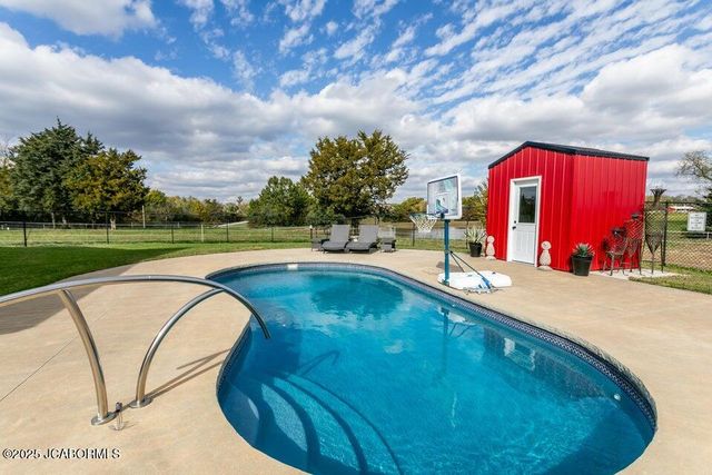 17950 N OLD NUMBER 7, Sturgeon, MO 65284