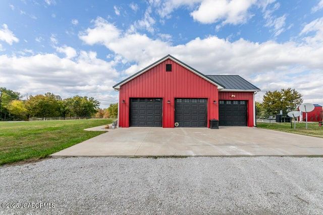 17950 N OLD NUMBER 7, Sturgeon, MO 65284