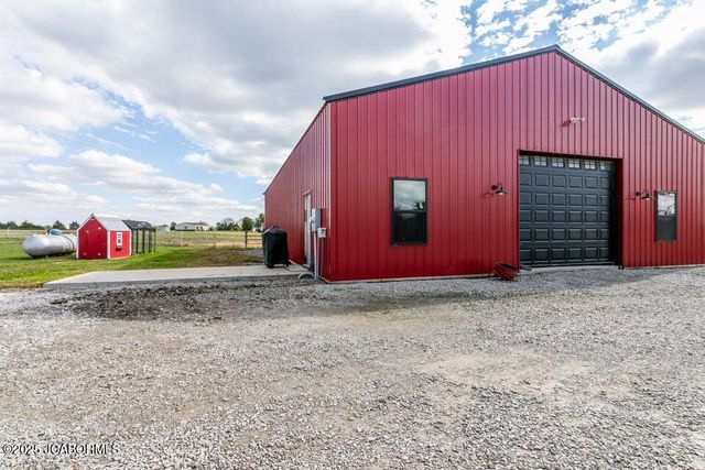 17950 N OLD NUMBER 7, Sturgeon, MO 65284