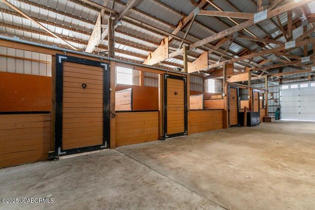 17950 N OLD NUMBER 7, Sturgeon, MO 65284