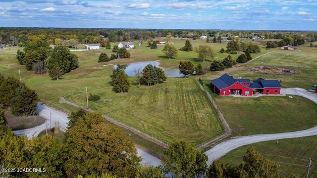 17950 N OLD NUMBER 7, Sturgeon, MO 65284