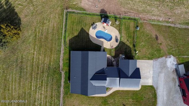 17950 N OLD NUMBER 7, Sturgeon, MO 65284