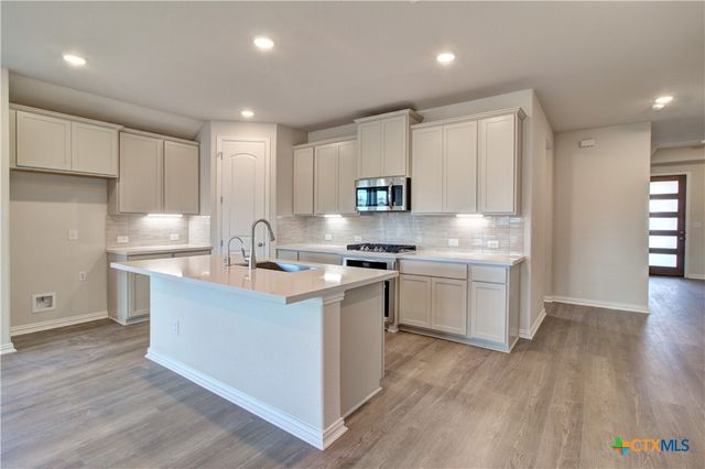 833 Saltbush Street, New Braunfels, TX 78130