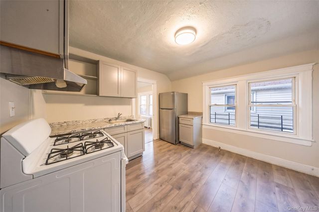 324 Underhill Avenue, Bronx, NY 10473