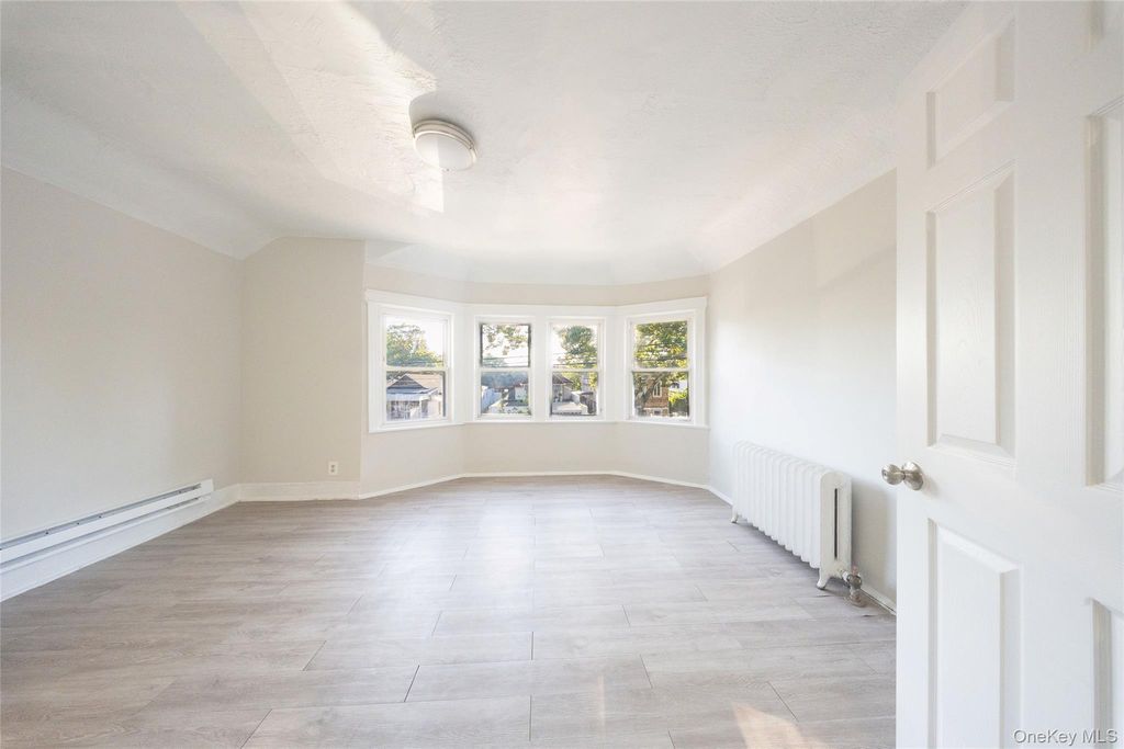 324 Underhill Avenue, Bronx, NY 10473 — photo 4