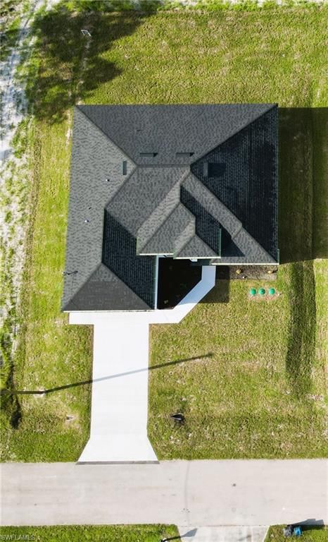 1214 Delores ST E, LEHIGH ACRES, FL 33974 — photo 4