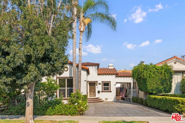422 S Clark Drive, Beverly Hills, CA 90211